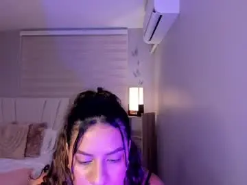 Chaturbate Adult Video Chat of mavi_saenz