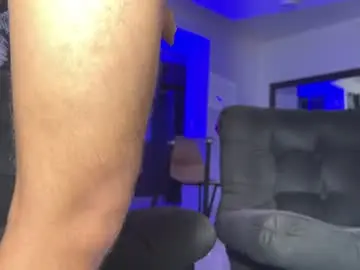 Chaturbate Live Porn of tattoguys_cums