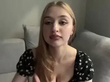 Chaturbate Sex Cam of trooly_hooly