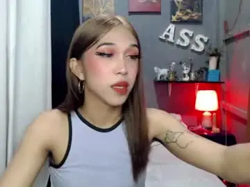 Chaturbate Live Sex Cam of urfantasy_sweetxcali69