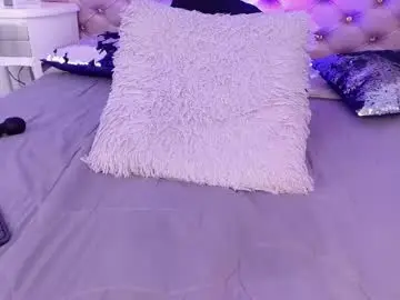 Chaturbate Sex Cam of adri_velvet