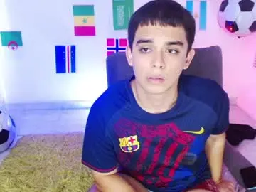 Chaturbate Live Sex Cam of dandre_1