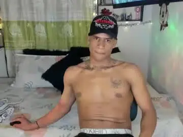 Chaturbate Nude Webcam of juanbigcock21cm