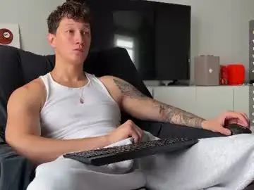 Chaturbate Live Porn of lyon_power_