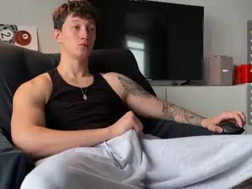 Chaturbate Live Sex Cam of lyon_power_