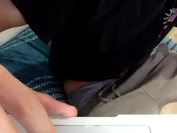 Chaturbate Free Porn Cam of onehitwonder21