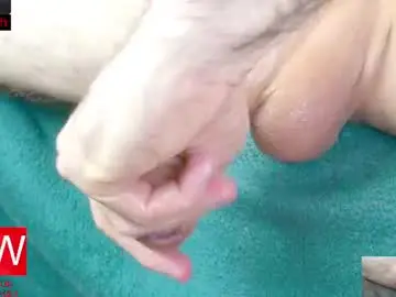 Chaturbate Live Porn of br_munch