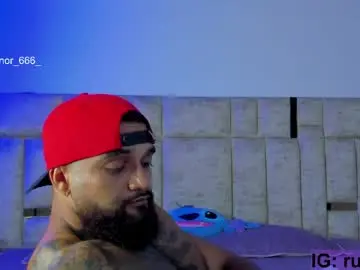Chaturbate Sex Cam of connor_666