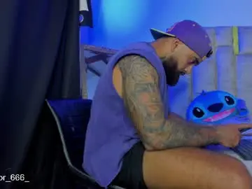 Chaturbate Watch Live Sex Cams of connor_666