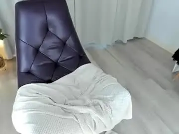 Chaturbate Nude Webcam of holly_amy