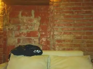 Chaturbate Live Sex Cam of sly_gus
