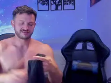 Chaturbate Live Sex Cam of alexanderjaz