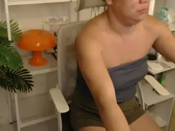 Chaturbate Watch Live Sex Cams of averageuncut1