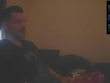 Chaturbate Watch Live Sex Cams of bigcawwwk