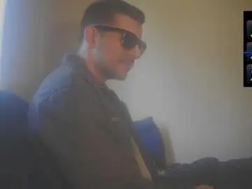 Chaturbate Sex Cam of bigcawwwk