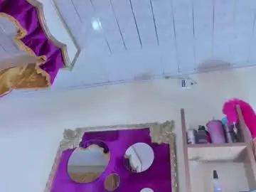 Chaturbate Best live sex cam show of hannahtyler_