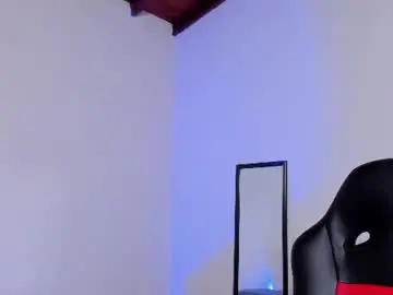 Chaturbate Free Porn Cam of luigi1_