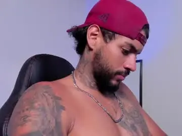 Chaturbate Sex Cam of luigi1_