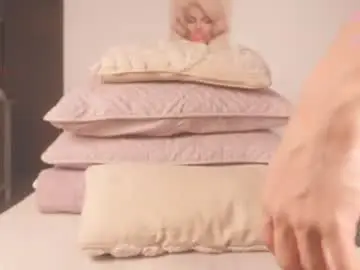 Chaturbate Best live sex cam show of moon_angels