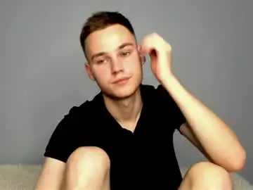 Chaturbate Live Porn of robert10211