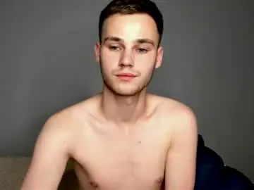 Chaturbate Adult Webcam of robert10211