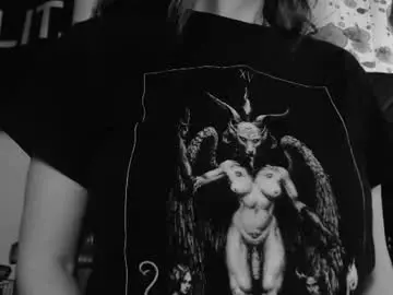 Chaturbate Watch Live Sex Cams of silentmary