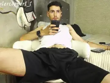 Chaturbate Watch Live Sex Cams of tyler_coopr