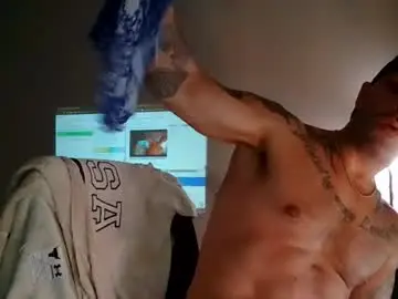 Chaturbate Live Sex Cam of chase2attract