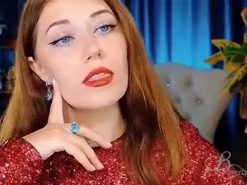 Chaturbate Nude Webcam of missbeverlymills