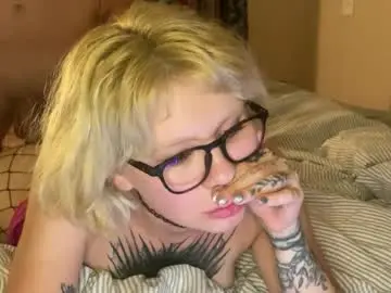 Chaturbate Nude Webcam of naughtylayla666