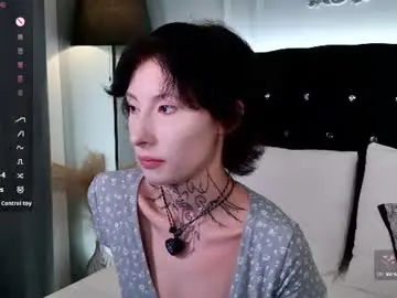 Chaturbate Watch Live Sex Cams of roxy_morrison_x