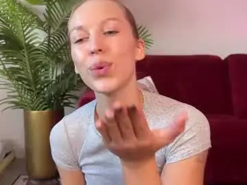 Chaturbate Live Sex Cam of shyrubate