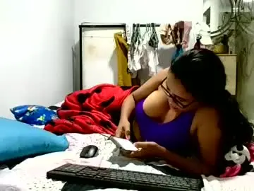 Chaturbate Adult Video Chat of aisha_koswell3