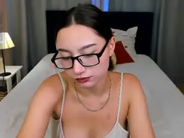 Chaturbate Adult Video Chat of andreajohnsons