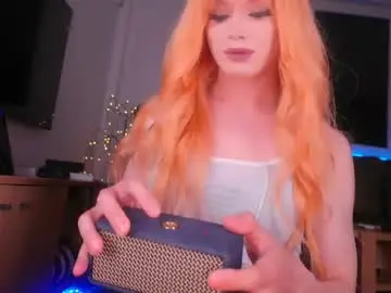 Chaturbate Live Sex Cam of itelia