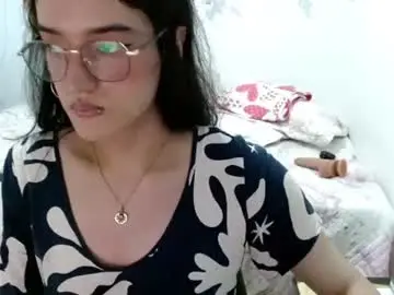 Chaturbate Live Sex of mia_unu
