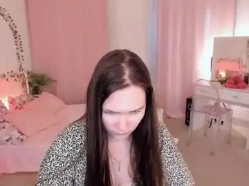 Chaturbate Live Sex Cam of emiliahurrison