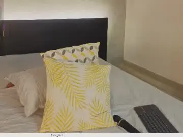 Chaturbate Adult Video Chat of emmi_collins