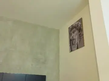 Chaturbate Nude Webcam of emmi_collins