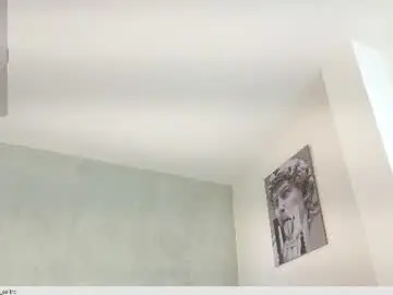 Chaturbate Best live sex cam show of emmi_collins