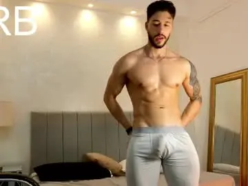 Chaturbate Best live sex cam show of evans_opry1