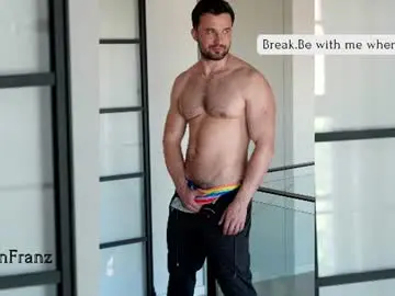 Chaturbate Live Sex Cam of jonathanfranz123