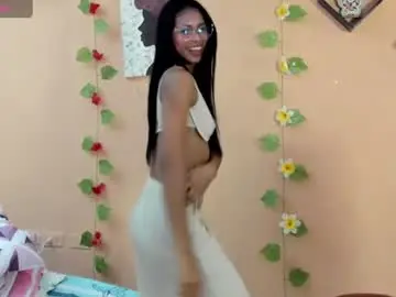 Chaturbate Live Sex Cam of mara_summer