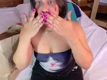 Chaturbate Adult Video Chat of tiny_whore18