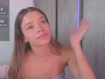Chaturbate Live Sex Cam of camilamonroee