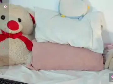Chaturbate Live Sex Cam of cute_dani1