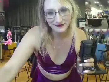 Chaturbate Free Porn Cam of savanah_banana