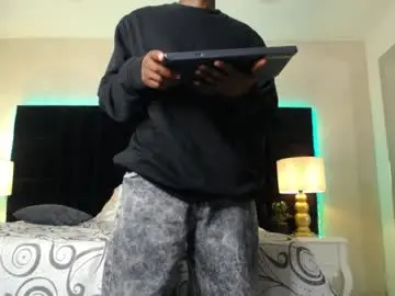 Chaturbate Free Porn Cam of skylerbigxxx