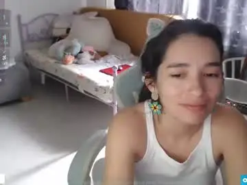 Chaturbate Live Sex Cam of erina_1