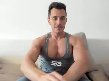 Chaturbate Live Sex of roberto4ever